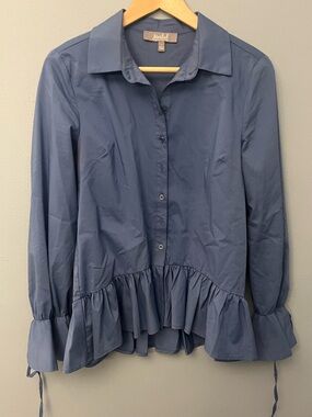 Marled Ruffle-Hem Button Down Shirt